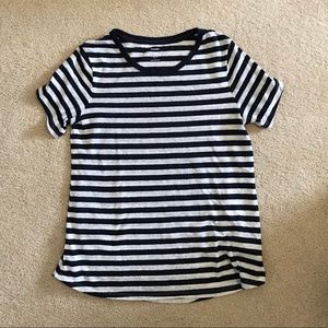Old Navy T-Shirt